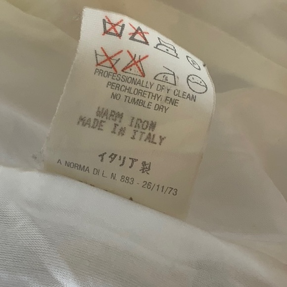 1990s Versace Jacket | Size 6 - Picture 12 of 12